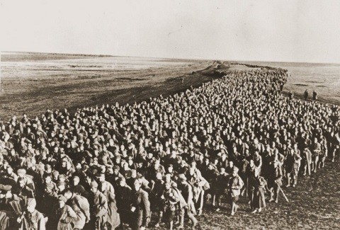 valecni-zajatci-1941.jpg